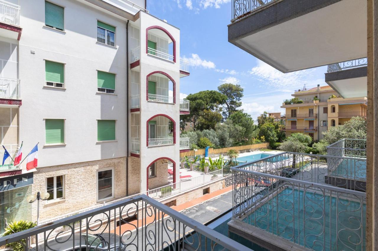 Hotel Residence Garden Alassio Eksteriør billede