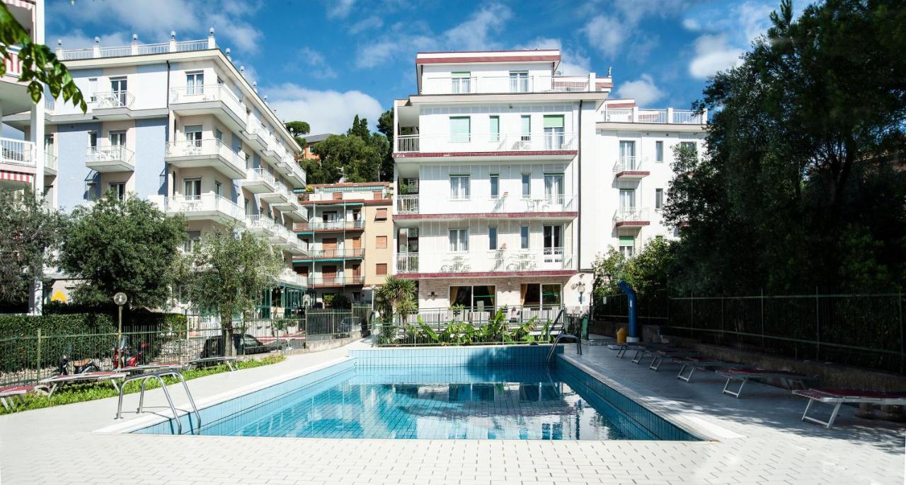 Hotel Residence Garden Alassio Eksteriør billede